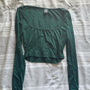 SHEIN Dark Green Long Sleeve Scoop Neck Crop Top